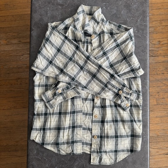 Patagonia Shirt Womens Small Plaid Button Up Long Sleeve Casual Outdoor Hiking - Picture 1 of 7